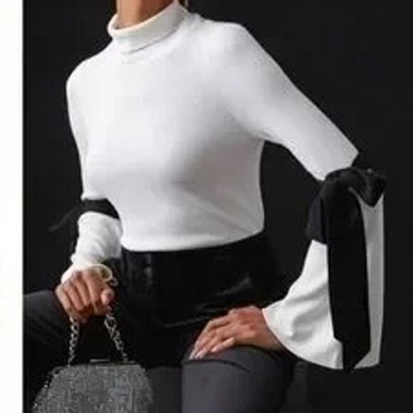 Maeve by Anthropologie White Black Mock Neck Bow Bell Sleeve Sweater Size Medium - Picture 1 of 13